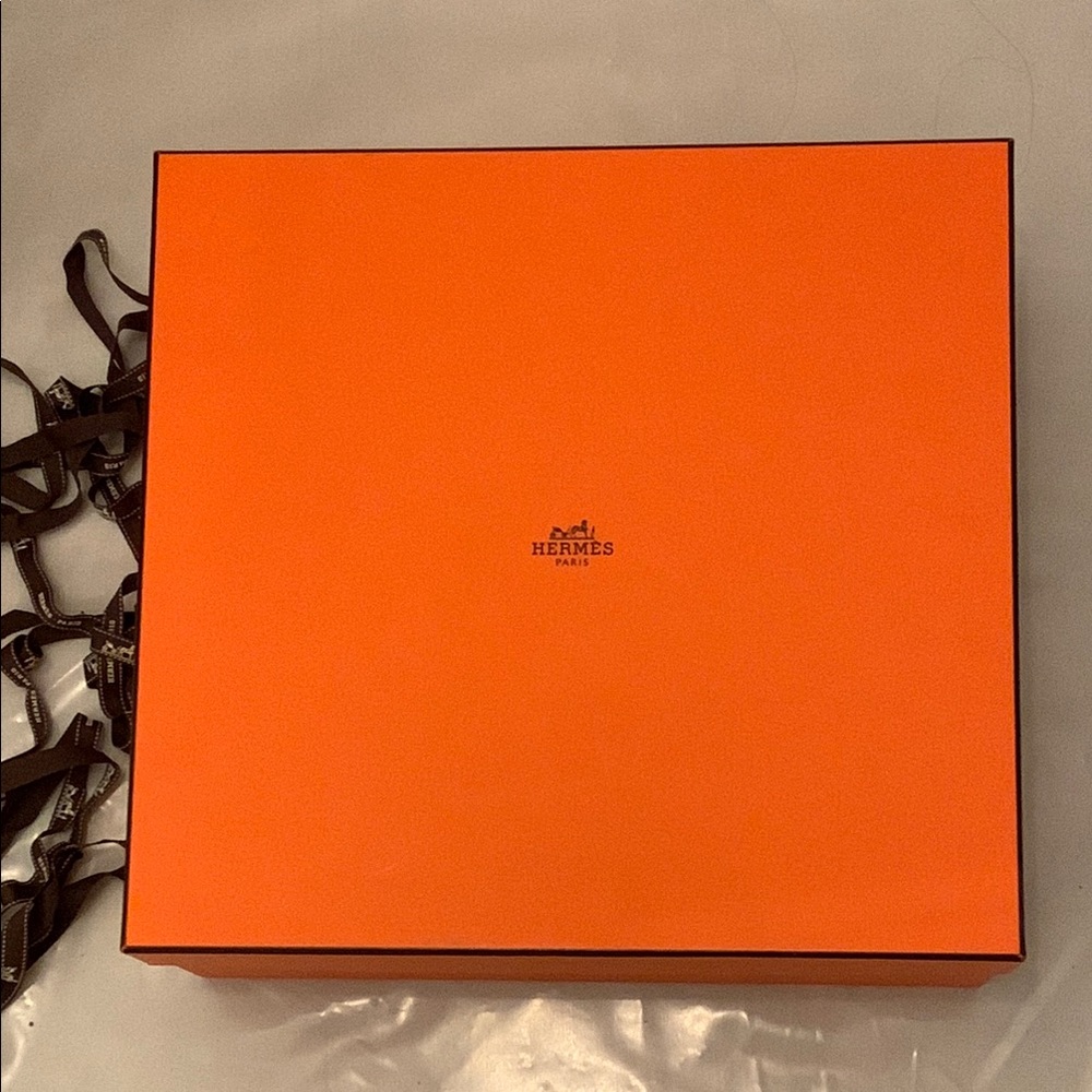 Large Hermès Orange Box
